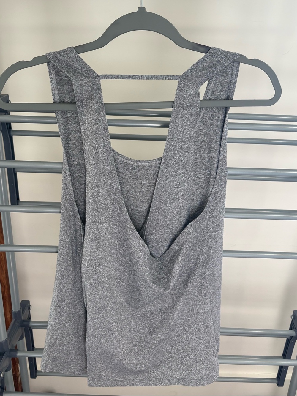 Open back Athletic Tank - Picture 4 of 4